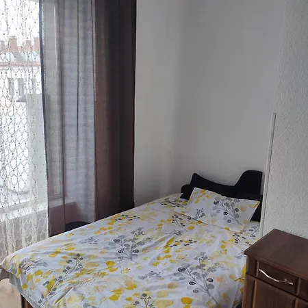 Doba - центр 2 кім студія 7 місць завжди тепла ! *