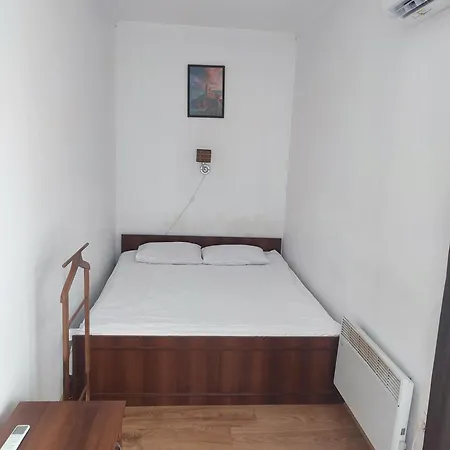 Doba - центр 2 кім студія 7 місць завжди тепла ! Apartment